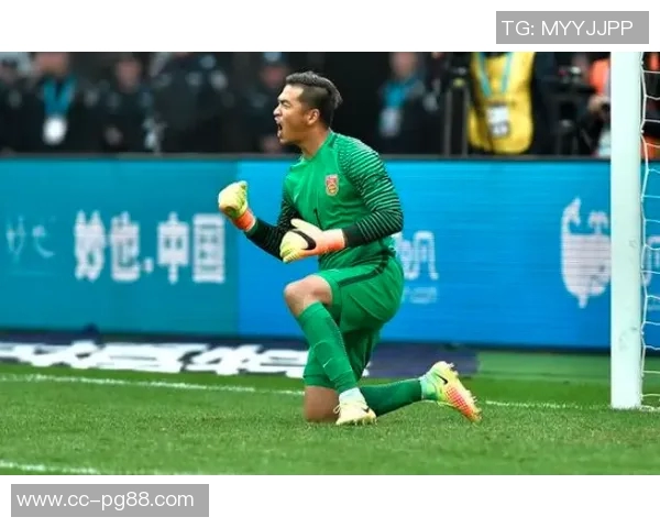 马内呼吁队友坚持比赛认为因判罚退赛太不理智宁愿输球也不愿放弃